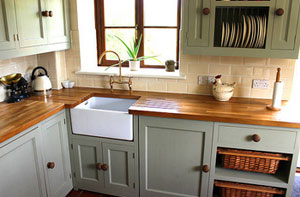 Kitchen Tiler Eastwood - Kitchen Tiling (01773)